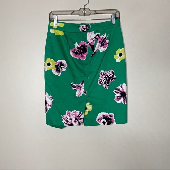 J Crew Womens Pencil Skirt Floral Hawaii Sz 2 Green Pink Yellow Back Zip - Picture 2 of 9